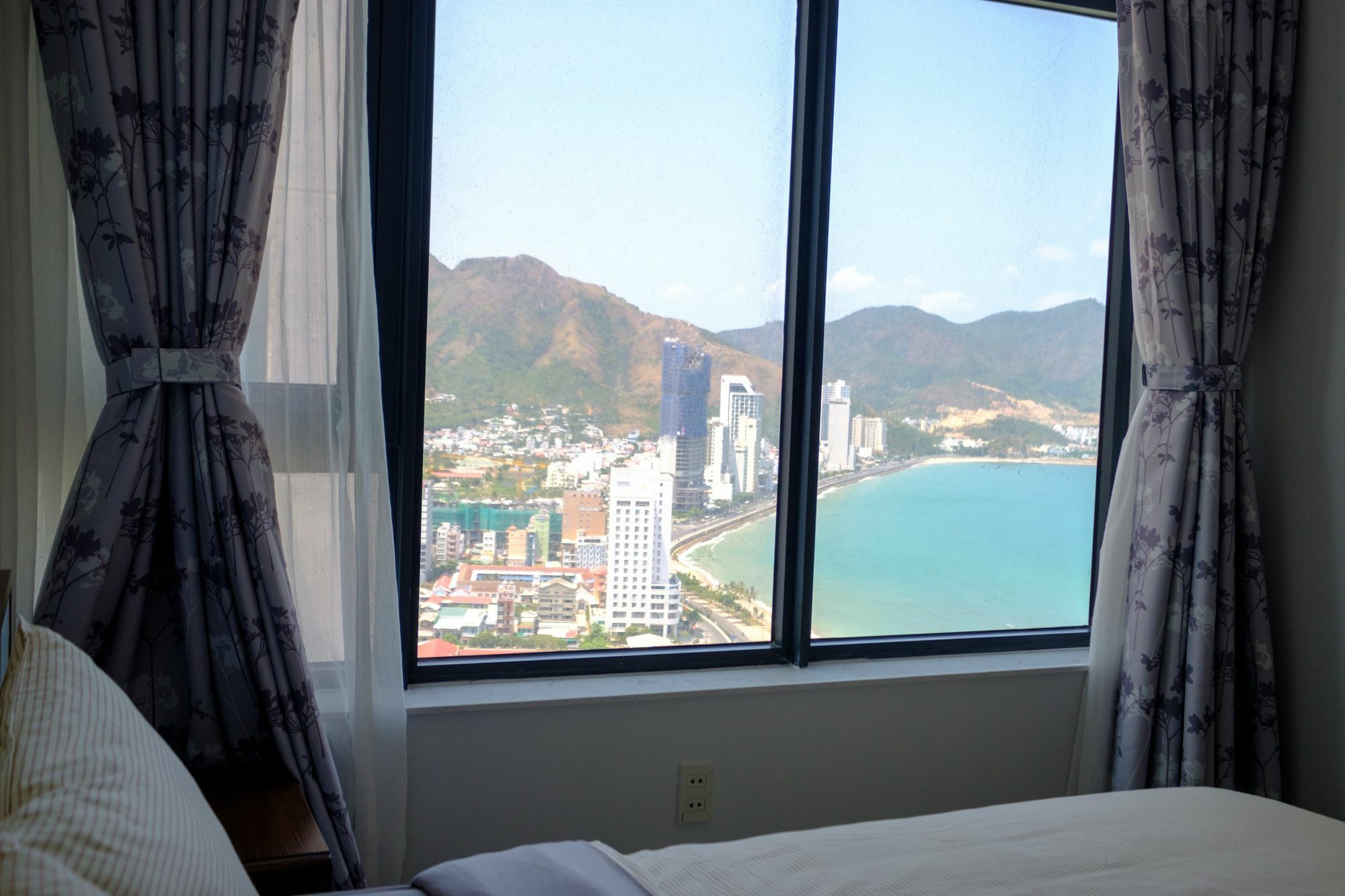 Sunrise Hon Chong Ocean View Apartment Nha Trang Eksteriør billede